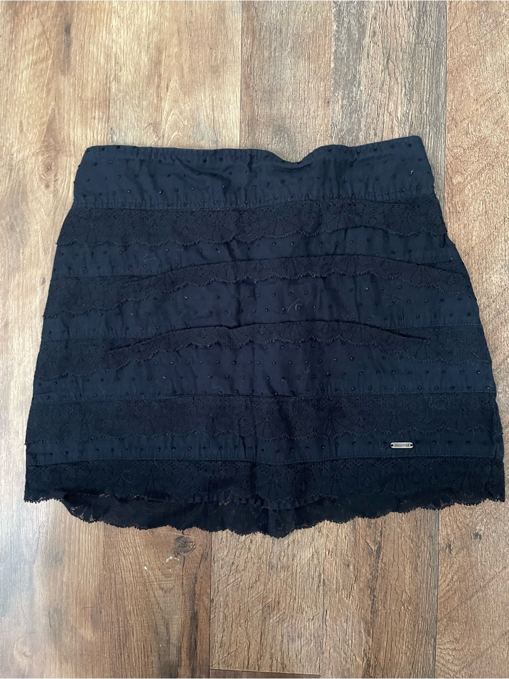 Hollister Navy Lace & Eyelet Tiered Mini Skirt